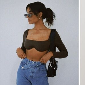 BECCA LONG SLEEVE CROP TOP BROWN